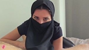 Cuckolding and cum on feet