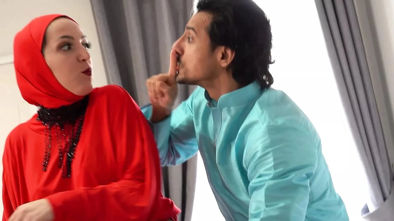 Hijabi wearing Muslim wife of an old man gets fucked by another young man